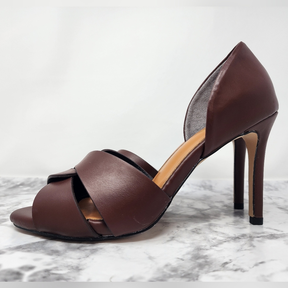 Pazzion Women’s Brown Knot Front Leather Heels - Picture 5 of 14